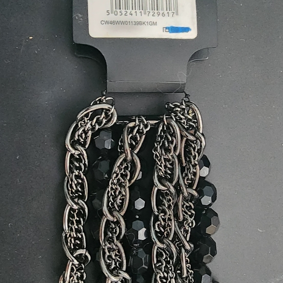 Elastic Black Beads Bracelet - Picture 3 of 4